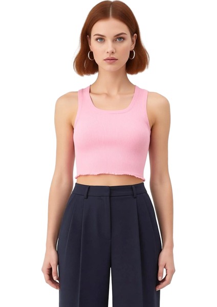 Kadın Kare Yaka Ince Triko Kolsuz Crop Üst Kaliteli Şık Rahat Modern Zarif Günlük fiyatları