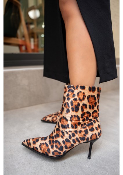 Miyo Leopar Süet Sivri Burunlu Topuklu Bot fiyatları