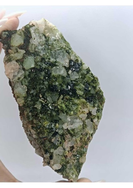 Koleksiyonluk Epidotlu Kuvars