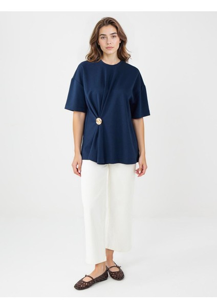 Lacivert Bisiklet Yaka Kısa Kollu Büzgü Detaylı Örme Tişört fiyatları