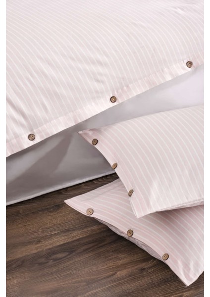 Milan Çizgili Desenli Ahşap Düğme Aksesuarlı %100 Pamuklu Nevresim Takımı fiyatları