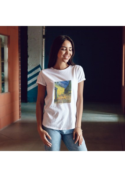 Café Terrace At Night Tişört - Beyaz fiyatları