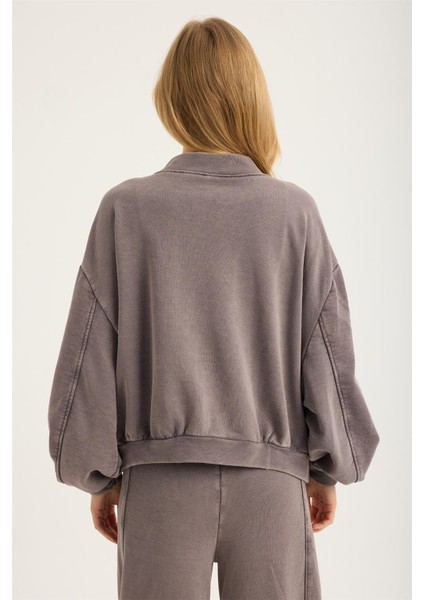 Broşlu Sweat indirimleri