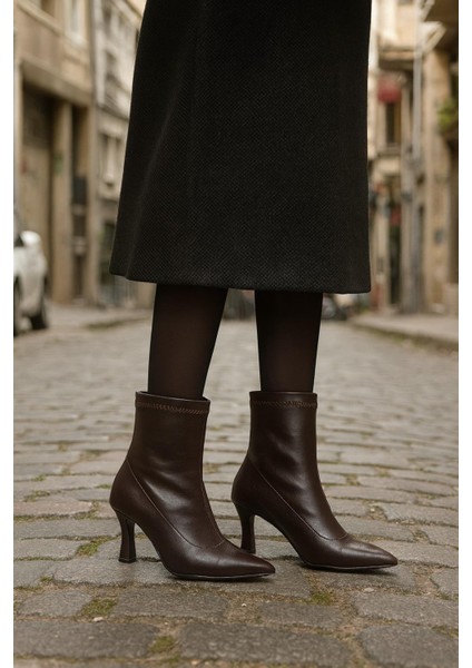Sivri Burun Şık Çorap Streç Günlük Kadeh Topuk Bot Yarım Çizme fiyatları