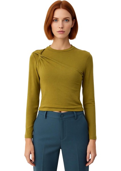 Kadın Uzun Kollu Bluz Vücuda Oturan Crop Omuz Burgusu Viskon Ribana Kaliteli Şık Rahat Modern fiyatları