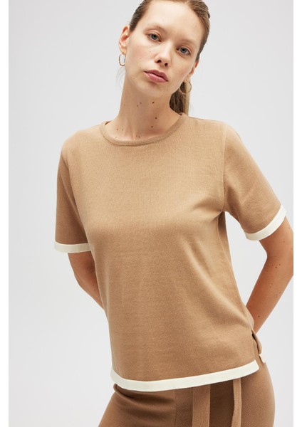 Rumi Kadın Triko Yanları Yırtmaçlı Pamuk Bluz - Camel fiyatları