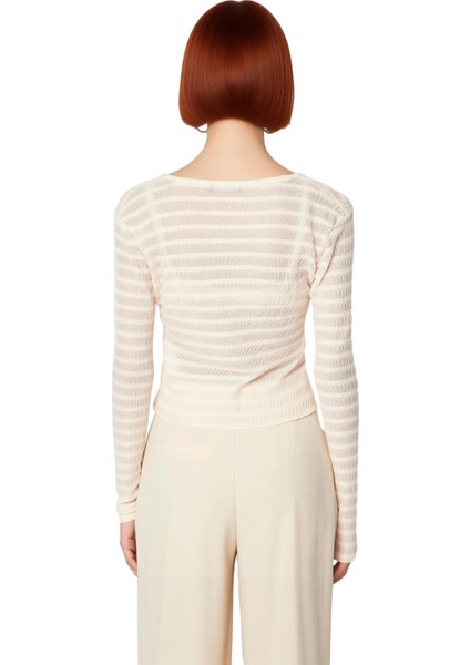 Kadın Esnek Dokulu V Yaka Bağlama Detaylı Crop Üst Kaliteli Şık Rahat Modern Zarif Günlük modelleri