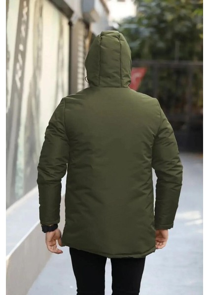İçi Astarlı Su ve Rüzgar Geçirmez Cepli Kapüşonlu Erkek Mont modelleri