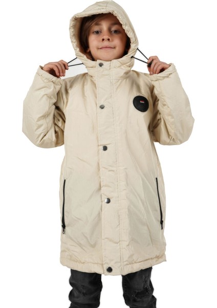 İçi Kürklü Su ve Rüzgar Geçirmez Erkek Çocuk Mont