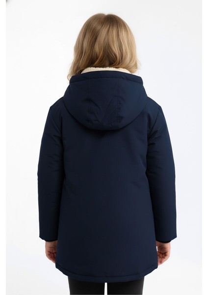 İçi Kürklü Su ve Rüzgar Geçirmez Kapüşonlu Kız Çocuk Mont