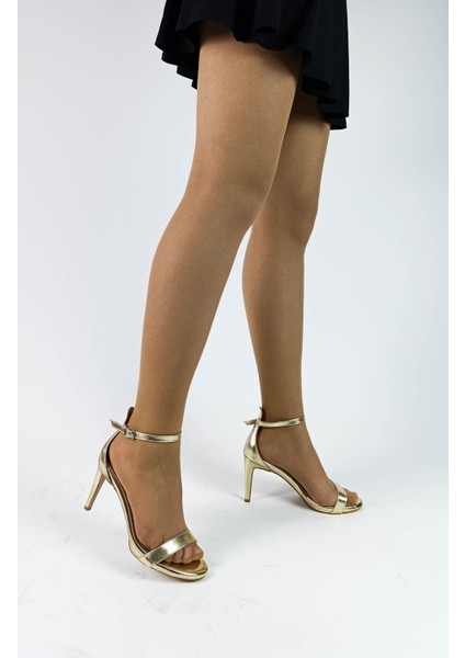 Gold Tek Bant Ince Çivi Topuk Kadın Abiye Ayakkabı