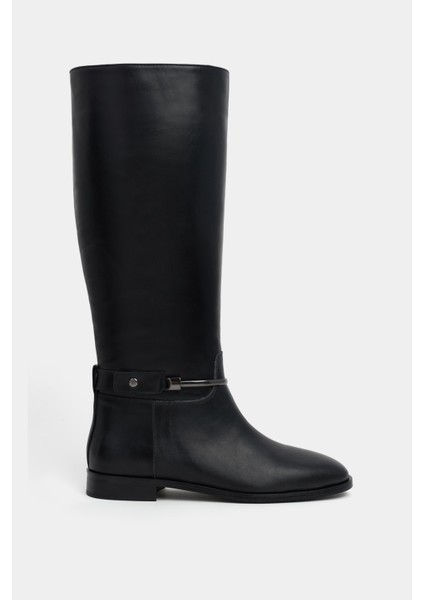 Melenia Siyah Mat Hakiki Deri Kalın Topuk Metal Aksesuarlı Kadın Biker Çizme