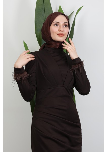 Kolu Tüylü Pile Detay Elbise Acı Kahve indirimleri