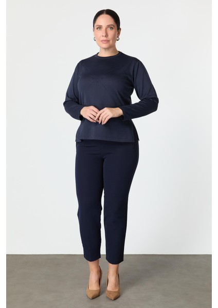 Büyük Beden Yuvarlak Yaka Triko Kazak-Lacı fiyatları