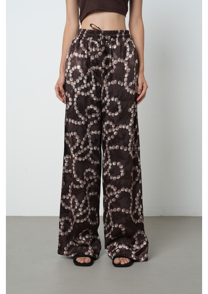 Kadın Kahverengi Desenli Bol Paça Beli Lastikli Bağcıklı Pantolon