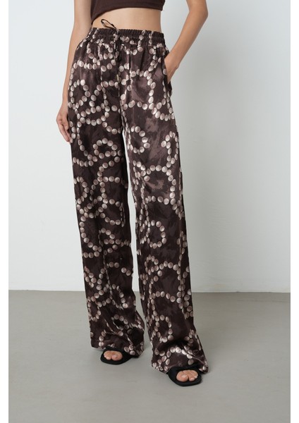 Kadın Kahverengi Desenli Bol Paça Beli Lastikli Bağcıklı Pantolon modelleri