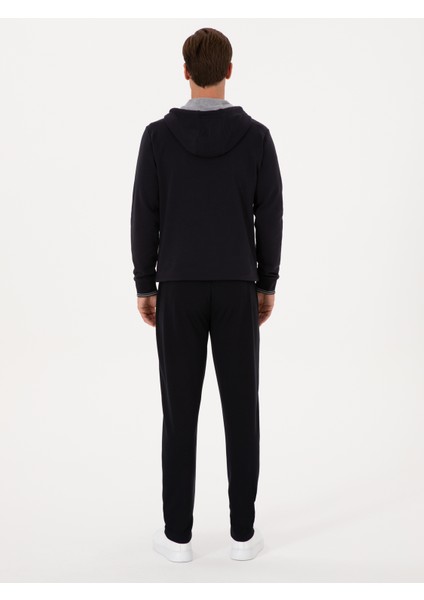 Erkek Lacivert Slim Fit Paçası Düz Eşofman Altı 50314478-VR033 fırsatları