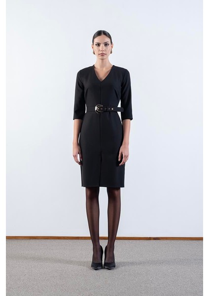 Salvucci V Yaka Önde Yırtmaç Kemerli Elbise Siyah