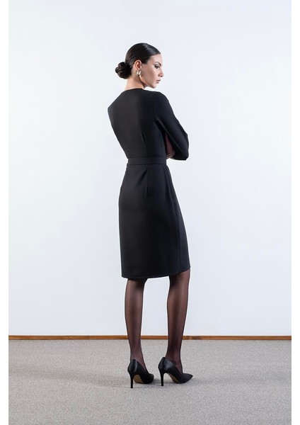 Salvucci V Yaka Önde Yırtmaç Kemerli Elbise Siyah modelleri