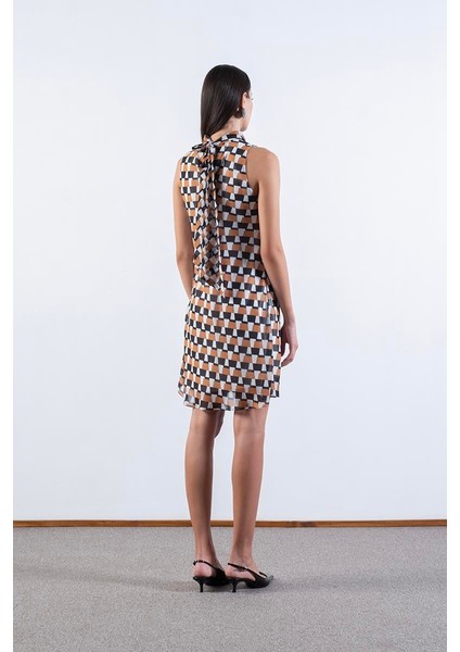 Fernandel Degaje Yaka Arkadab Bağlamalı Kolsuz Elbise Hardal modelleri