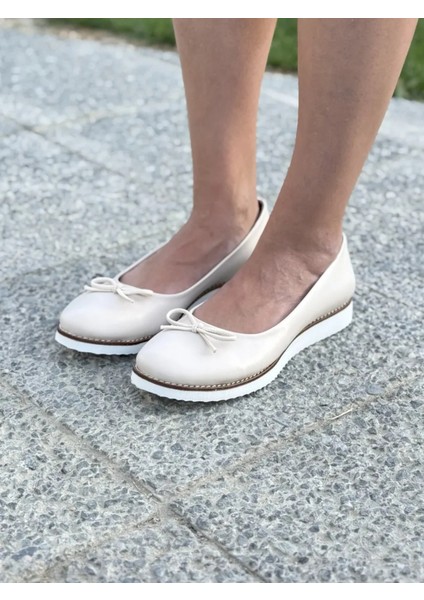 Luvina Taban Fiyonklu Kapalı Büyük Numara Kadın Ayakkabı