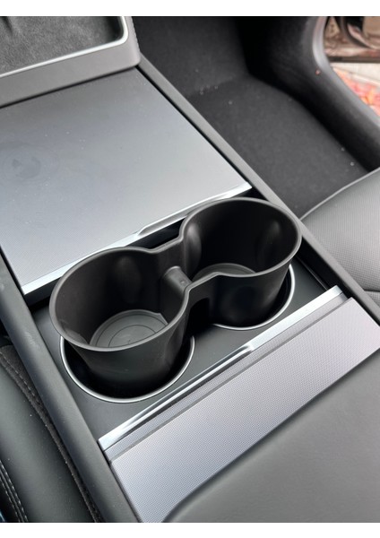 Tesla Model Y ve Juniper Için Uyumlu Bardaklık Içi Slikon Koruma Kabı fırsatları