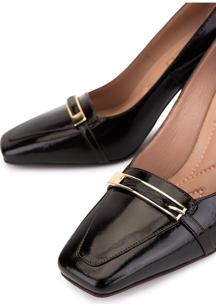 Kadın Hakiki Deri Kahverengi Rugan Topuklu Ayakkabı 1096 2081 Bn Ayk SK25-26 Kahve Rgn modelleri