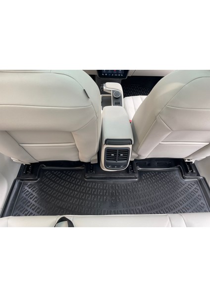 Togg T10F 3D Havuzlu Siyah Oto Paspas 2025 ve Üzeri