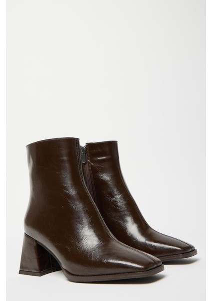 Kahverengi Rugan Kadın Küt Burun Minimal Bot indirimleri