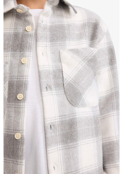 Erkek Çocuk Oversize Geniş Kalıp Polo Yaka Ekose Desenli Flanel Uzun Kollu Gömlek G3297A825WN fırsatları