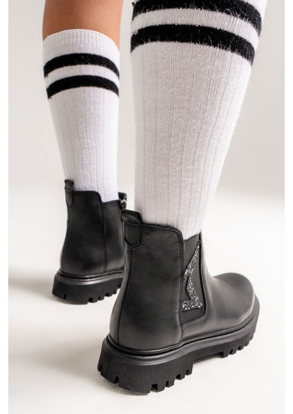 Kız Çocuk Siyah Hakiki Deri Anatomik Günlük Bot