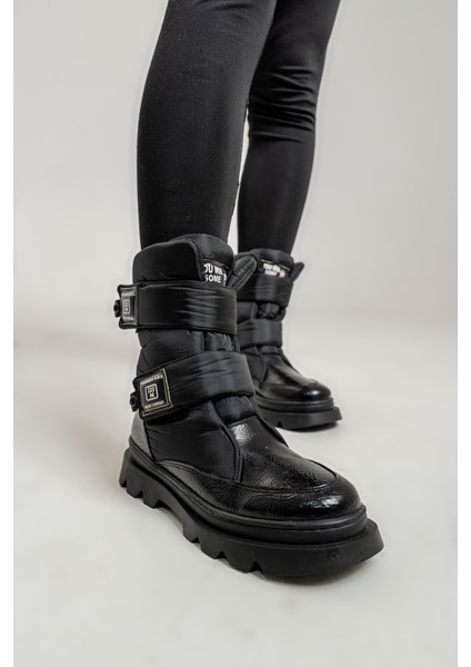 Kız Çocuk Siyah Rugan Deri Anatomik Günlük Bot