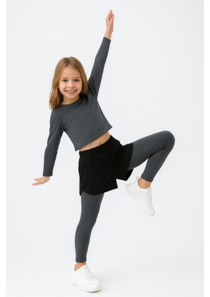 Şort Detaylı Kız Çocuk Spor Takım