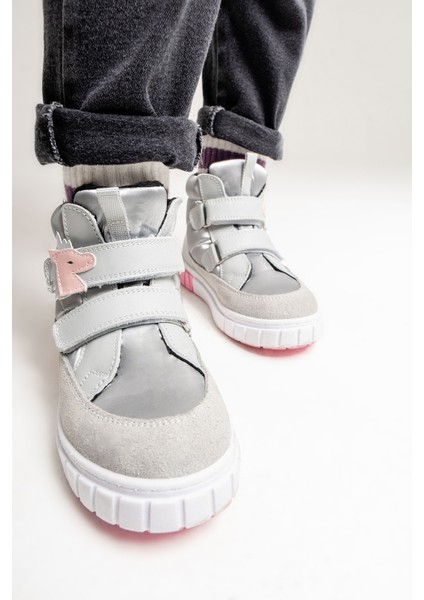 Kız Çocuk Gri Hakiki Deri Anatomik Günlük Bot