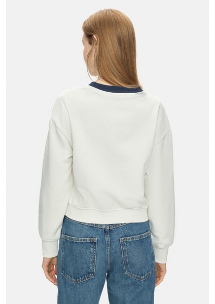 Mello Kemik Rengi Bisiklet Yaka Crop Baskılı Loose Fit Kadın Sweatshirt modelleri