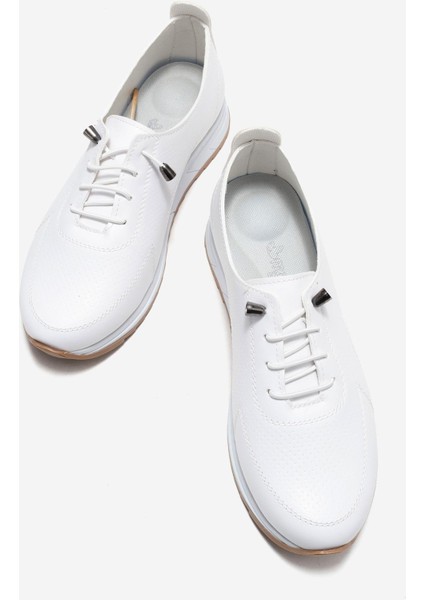 Kum Baskılı Yumuşak Tabanlı Kadın Ayakkabı Beyaz Cilt indirimleri