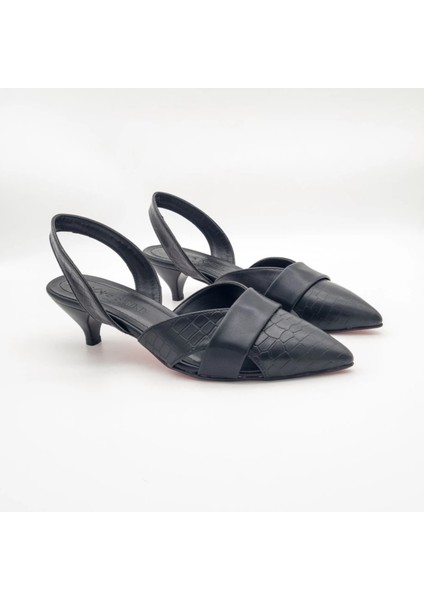 Bruna Kadın Kroko Desenli Kısa Topuklu Ayakkabı Modern ve Şık Tasarım Büyük Numara