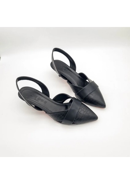 Bruna Kadın Kroko Desenli Kısa Topuklu Ayakkabı Modern ve Şık Tasarım Büyük Numara modelleri