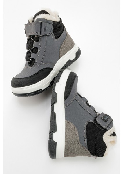 Erkek Çocuk Gri Suni Deri Suya Dayanıklı Anatomik Günlük Bot