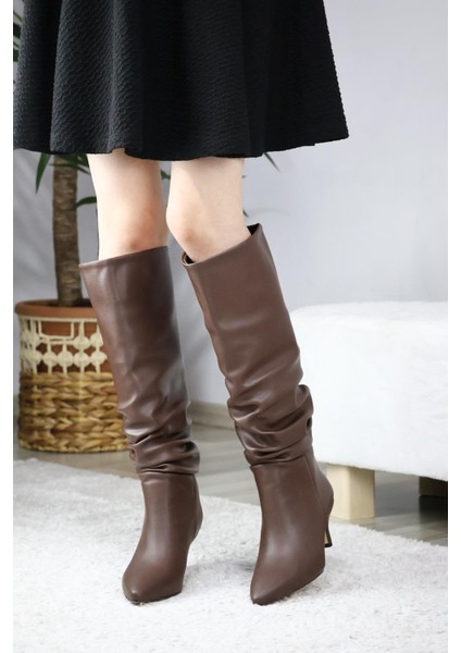 Kadın Oslo Topuklu Büzgülü Şık Tarz Günlük Rahat Çizme Kahverengi