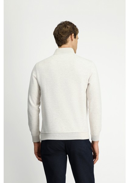 Bato Yaka Regular Fit Sweatshirt