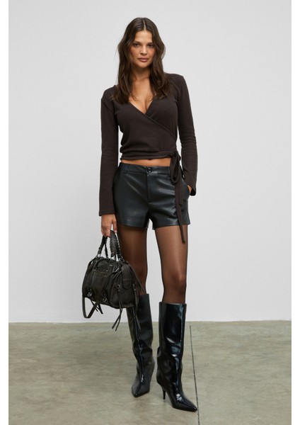 Velvet Kadın Yumuşak ve Esnek Kumaşlı Belden Bağlama Detaylı Koyu Kahverengi Bluz fırsatları