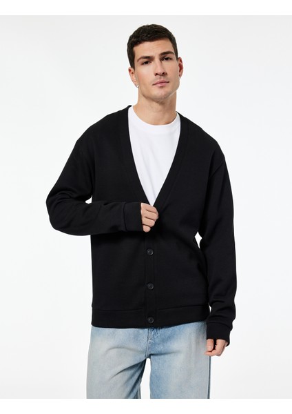 Regular Fit Uzun Kollu V Yaka Pamuklu Düğmeli Sweatshirt