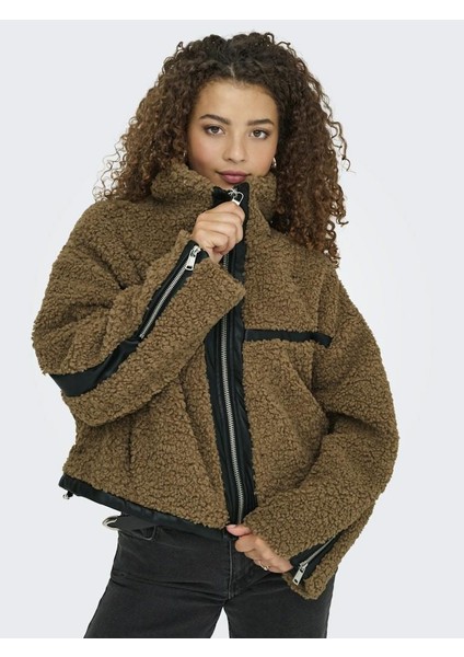 Pattı Lıfe Teddy Kadın Ceket 15349409 modelleri