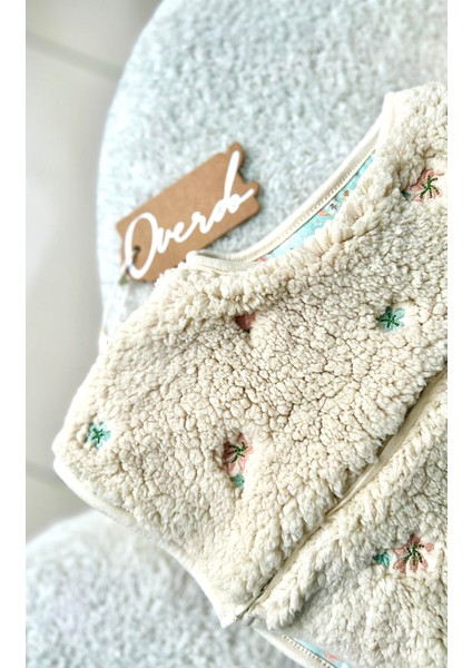 Fermuarlı Teddy Kumaş Kapüşonlu Kız Bebek Yelek modelleri