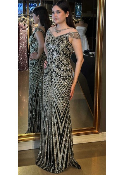 Siyah Düz Kesim Simli Uzun Abiye Elbise 7771 fiyatları