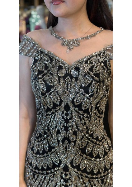 Siyah Düz Kesim Simli Uzun Abiye Elbise 7771 fırsatları