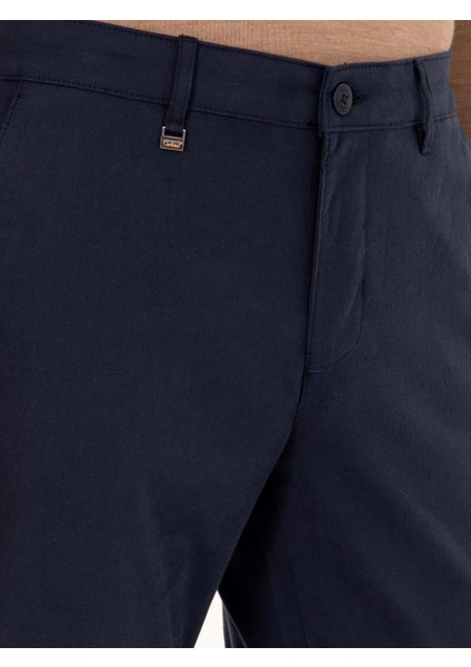 Erkek Lacivert Slim Fit Pamuk Karışımlı Kanvas Pantolon 50292336-VR033 indirimleri