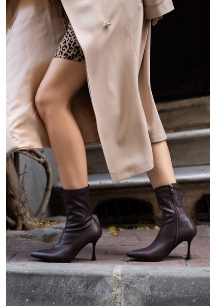 Kadın Marya Streç Cilt Yandan Fermuar Sivri Burun Ince Topuklu Bot fiyatları