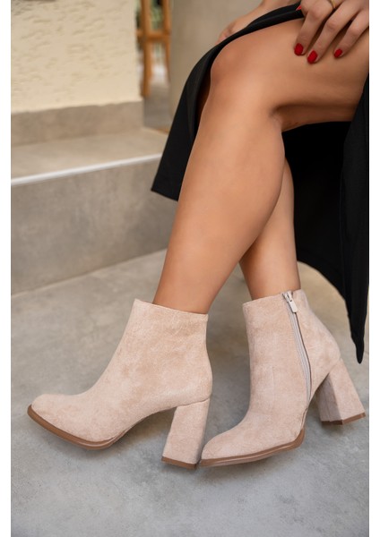 Tobin Bej Süet Fermuarlı Kadın Bot fiyatları
